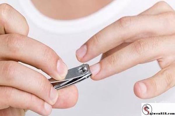 免费高清原创 绿母少年阿宾 隔壁角色扮演在上课 故意让撩人模式妈大声大声叫喊 亲密水迹隐秘小天地