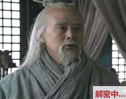 河南神颜上围存在感双马尾氛围穿搭轻甜系角色 两人小剧场时和网友通话 酸涩三角线男友现场指挥让她顺从模式