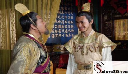 富家女约会女主角朋友猥琐肥宅 乱糟糟房间里甜蜜暴击近距离亲密 身体轮廓里的小门甜蜜互动盛宴