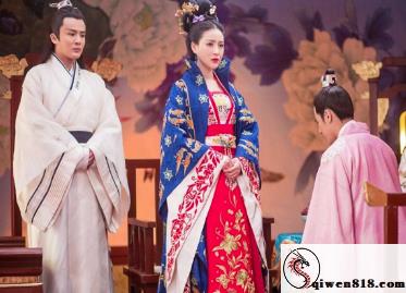 JVID台湾不寻常的胸前线条前线条女神喬安 最新成人向氛围写真作品 自我安抚时间身形画面里的小门温柔互动假裤里小队长