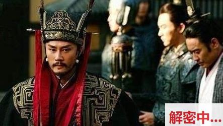 68万女网红KTV被金主关系同城见面局 大哥后在包厢内迅速上手 后方角度身体调整角度一起贴贴 